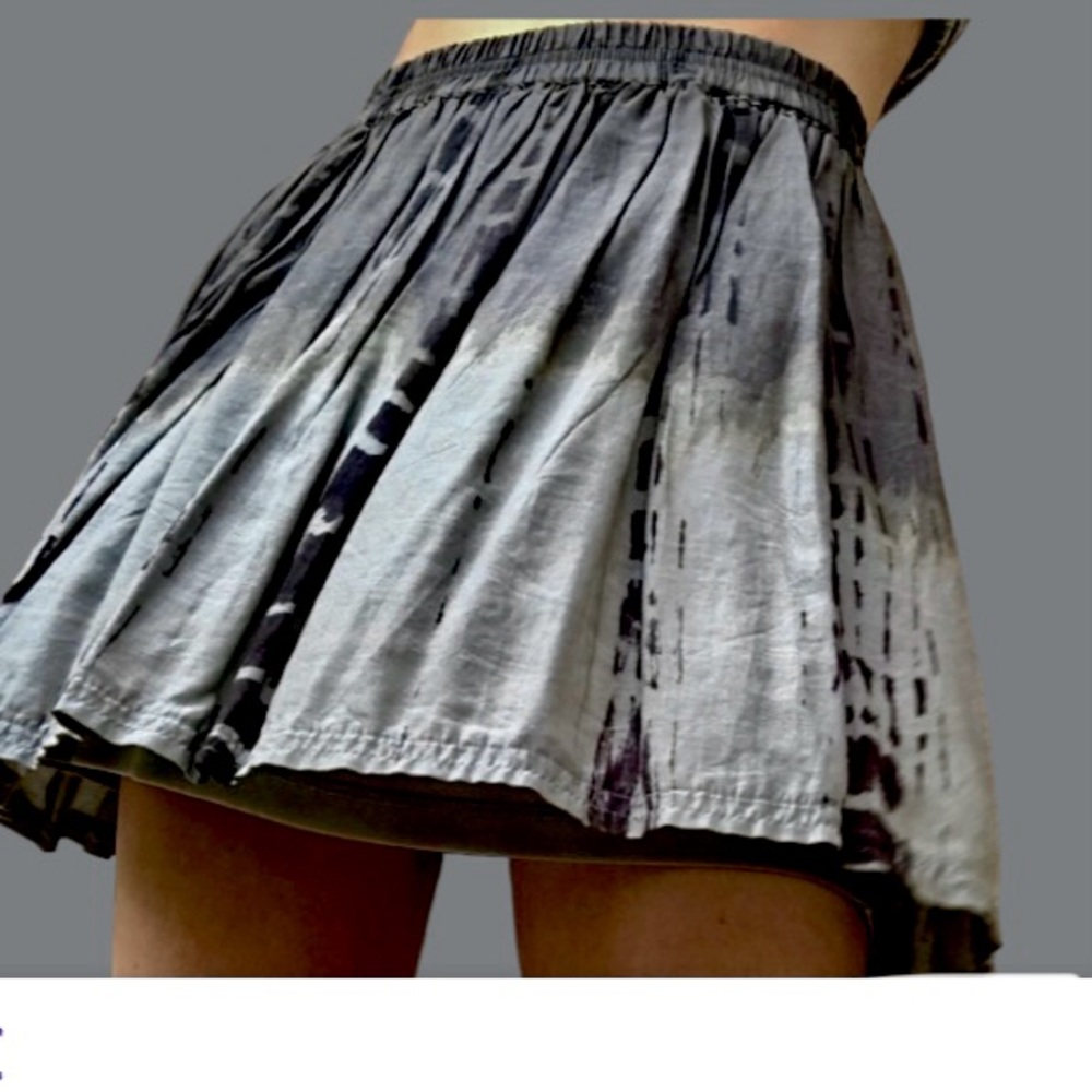 American Eagle flowy tie-dye ombré lined skirt